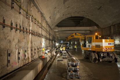 Imatge de les obres de la L9 del metro l'any 2014.