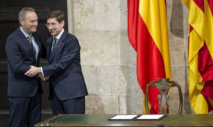 Alberto Fabra y José Ignacio Goirigolzarri, en Valencia.