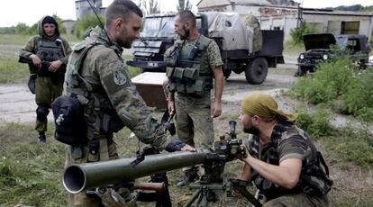 Militares ucranios en el frente de Donetsk, cerca de Zaytseve.