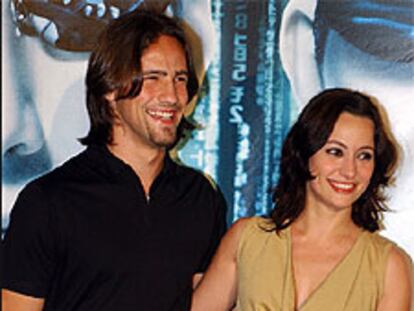 Gonzalo Miró y su novia Natalia Verbeke.
