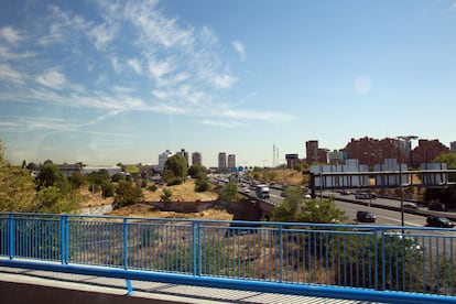 La M-11 divide el final del distrito de Chamartin y el comienzo de Fuencarral.