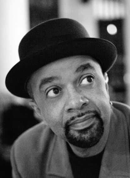 El escritor afroamericano James McBride.