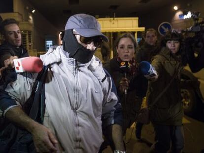 Gallego, a la salida de la c&aacute;rcel este jueves.