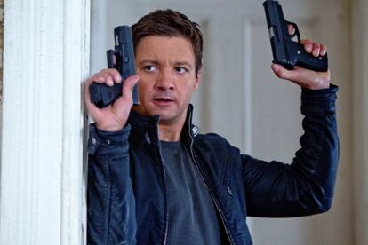 Jeremy Renner is Bourne again.