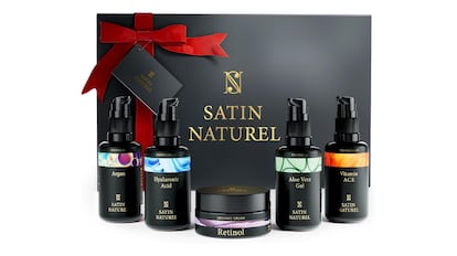 Estos estuches de belleza para mujer son perfectos para regalar en Navidad.