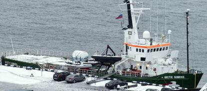 El barco de Greenpeace 'Arctic Sunrise', retenido por el Gobierno ruso.