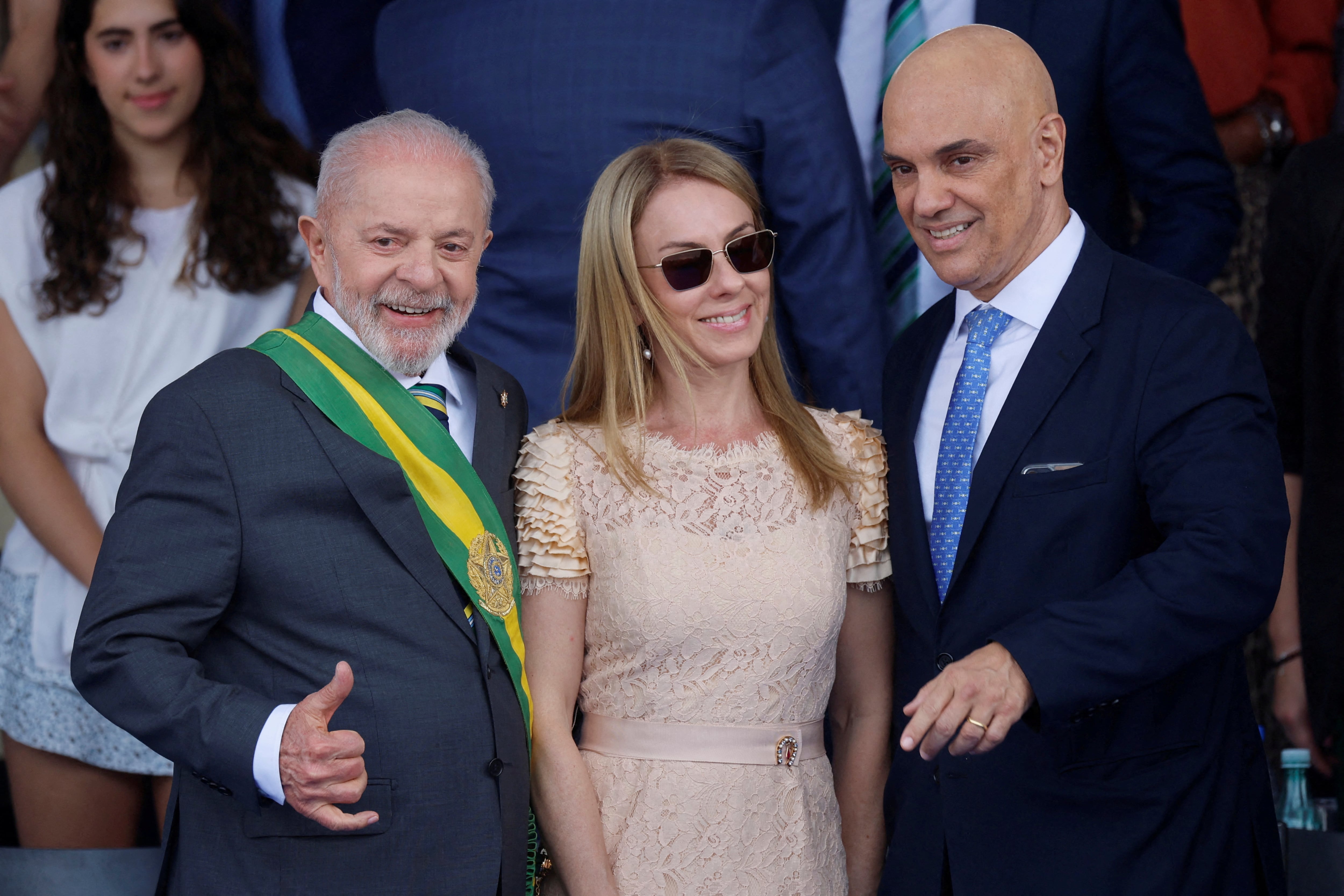 EEUU sanciona a la esposa del juez Moraes en medio de pulso con Brasil; Fiscalía denuncia a Eduardo Bolsonaro