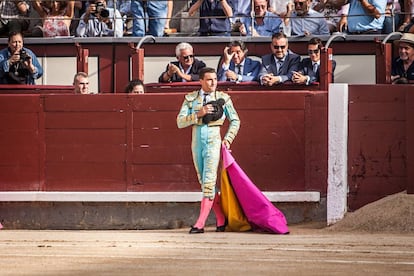 Octavio Chacón fue recibido con una ovación al finalizar el paseíllo.