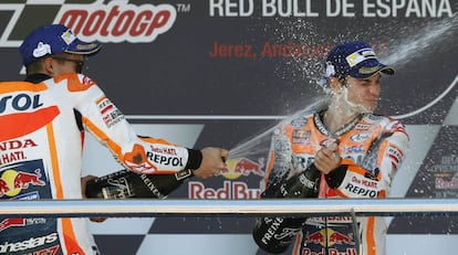 Dani Pedrosa y Marc Márquez, en el podio del Gran Premio de España disputado en el circuito de Jerez.