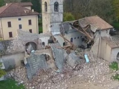 San Salvatore di Norcia se derrumbó ante las cámaras de televisión; imágenes aéreas muestran ahora el estado en que ha quedado el monumento