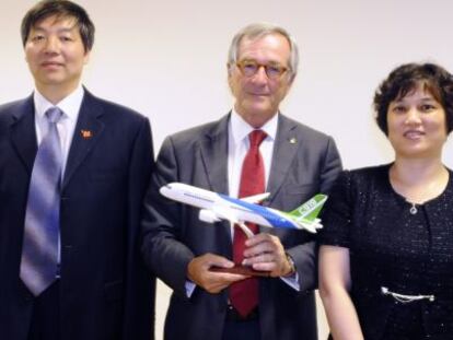 Trias, en su visita a COMAC, la Compañía de Aviación Civil de China.