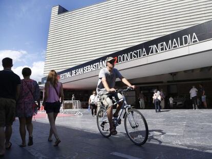 El palacio Kursaal, sede del festival de cine de San Sebastián.
