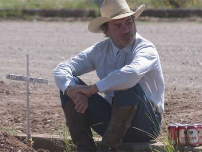 Tommy Lee Jones, en una imagen de <i>Los tres entierros de Melquiades Estrada.</i>