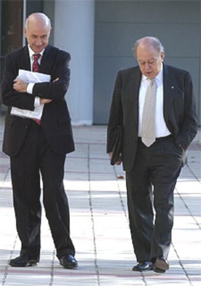 Duran y Pujol, ayer, antes de la reunión de las ejecutivas de CDC y UDC.