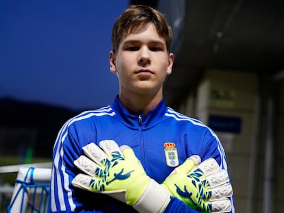 11-01-2023 CAMPOS DE ENTRENAMIENTO TENSI KIRILL PORTERO UCRANIANO DEL REAL OVIEDO CADETE