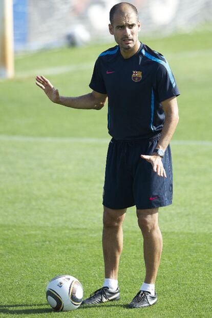 Pep Guardiola, durante un entrenamiento.