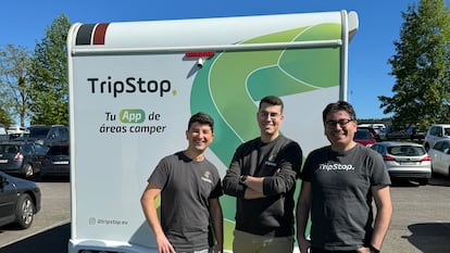 Javier García (izquierda), Miguel A. Álvarez y David Varela, cofundadores.