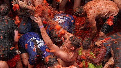 La tomatina de Buñol, en imágenes