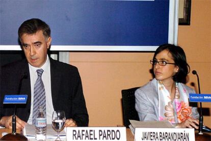 El director de la Fundación BBVA, Rafael Pardo, en la presentación del estudio sobre capital social.