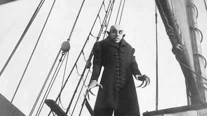 El actor Max Schreck interpreta al conde Orlok en la película de 'Nosferatu' (1922).