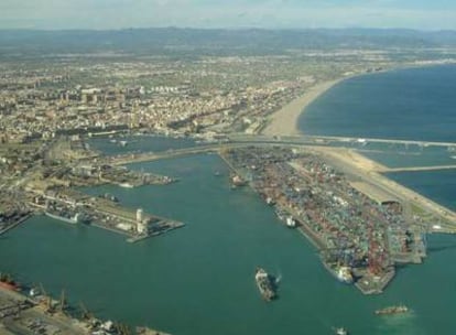 Vista aérea del Puerto de Valencia.