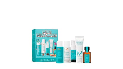 Set de lujo Moroccanoil sobre fondo blanco.