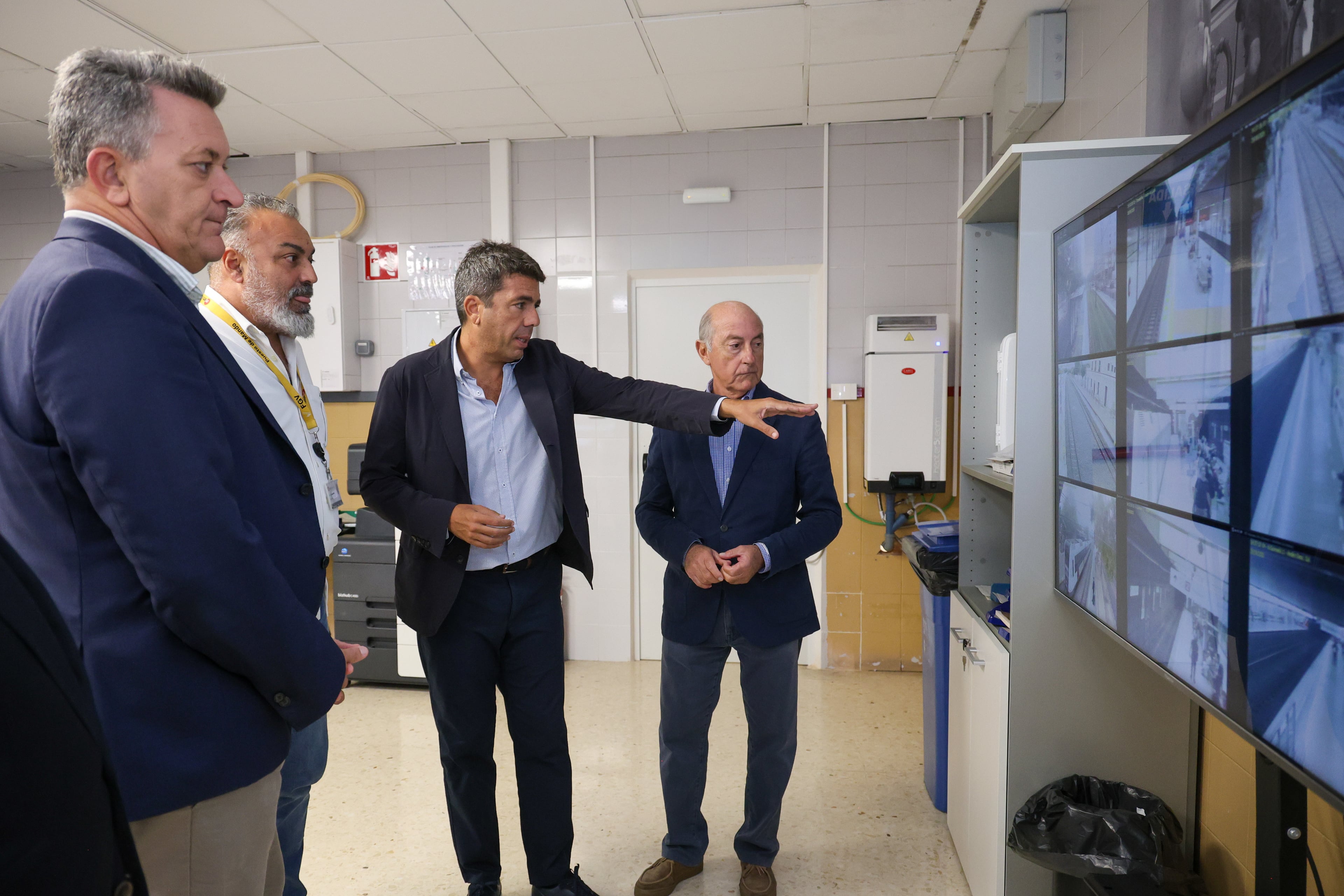 La Generalitat rectifica y actúa con celeridad en el nuevo temporal pero Mazón no se escapa de la polémica