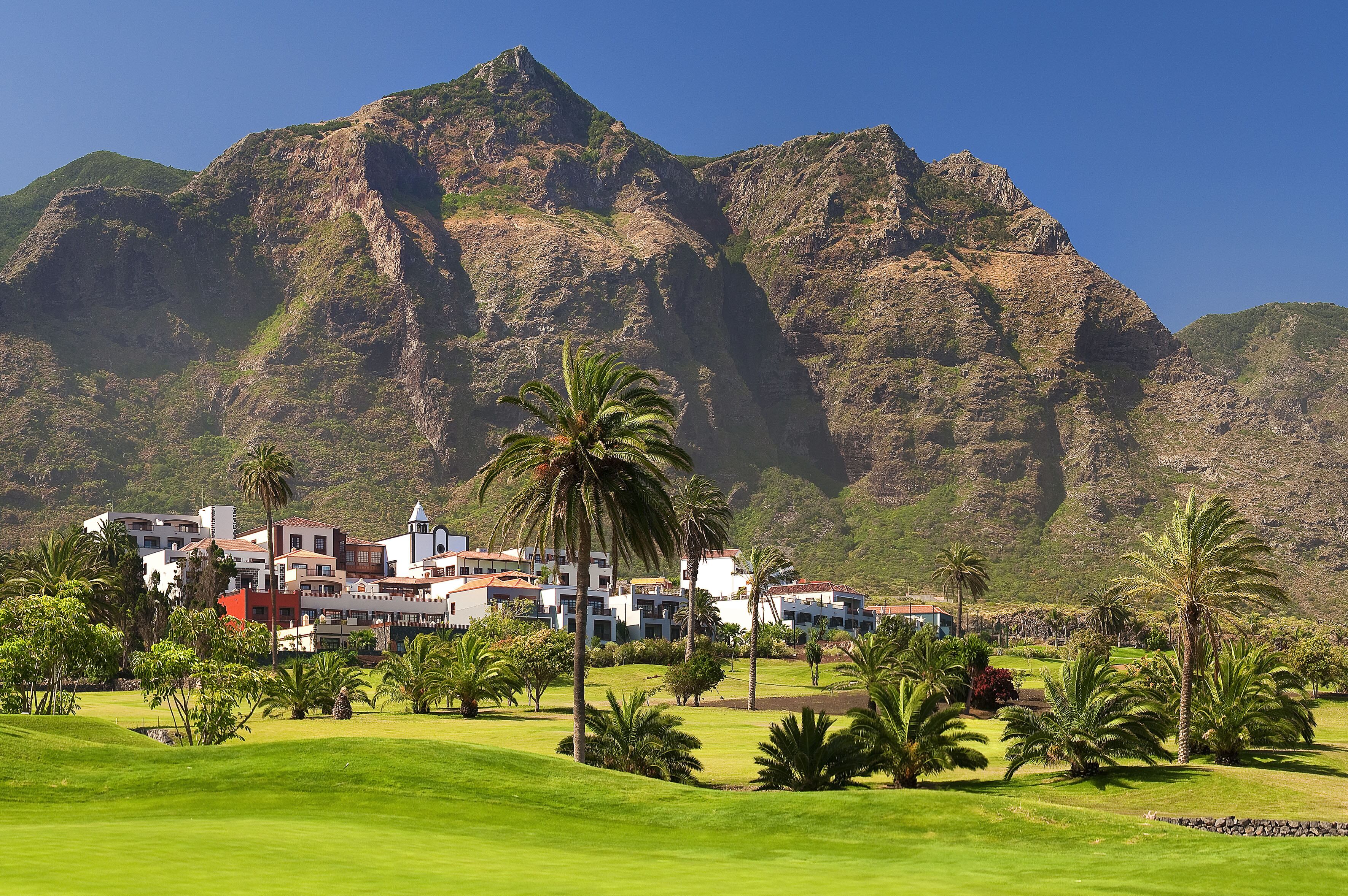 Campo de golf del hotel Meliá Hacienda Del Conde, en la localidad de Buenavista del Norte.   