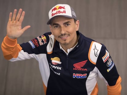 Jorge Lorenzo tras anunciar su retirada, en Cheste, este jueves.