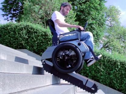 Scalevo, la primera silla de ruedas capaz de subir hasta las escaleras de caracol