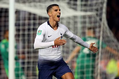 Lamela celebra su gol ante el Watford en la Carabao Cup. 