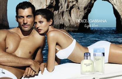 David Gandy y Bianca Balti en el anuncio de 'Light Blue', el perfume de Dolce & Gabbana.