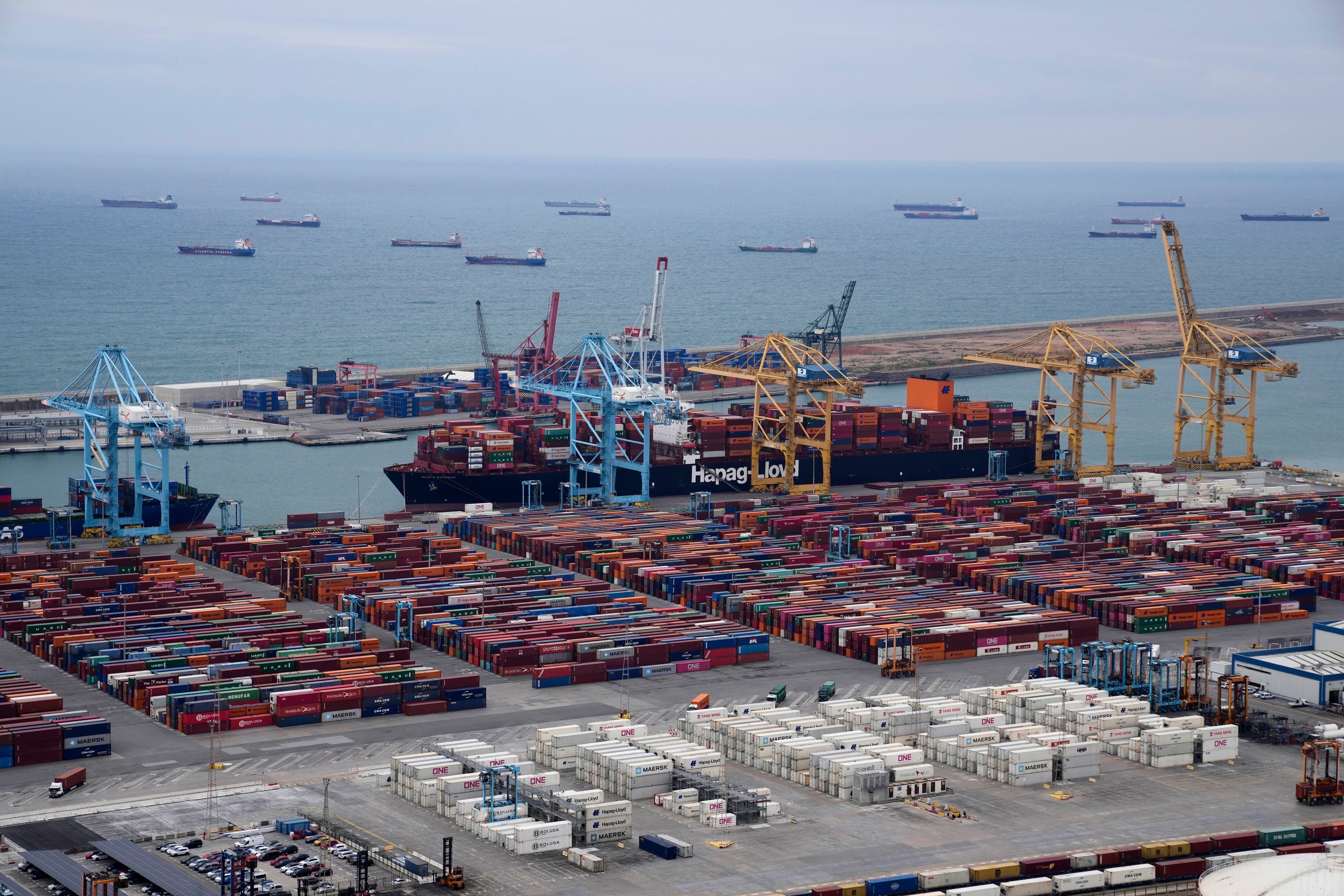 Terminal de contenedores del Puerto de Barcelona.