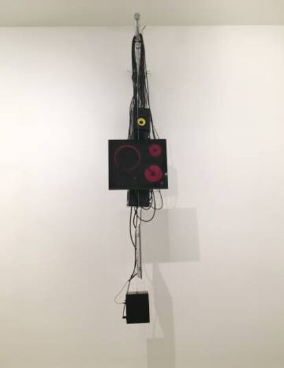 'Hello it's me', obra de Pepo Salazar en la muestra 'Transmissions fron the Etherspace.
