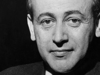 El escritor Paul Celan (1920-1970), fotografiado en 1962.