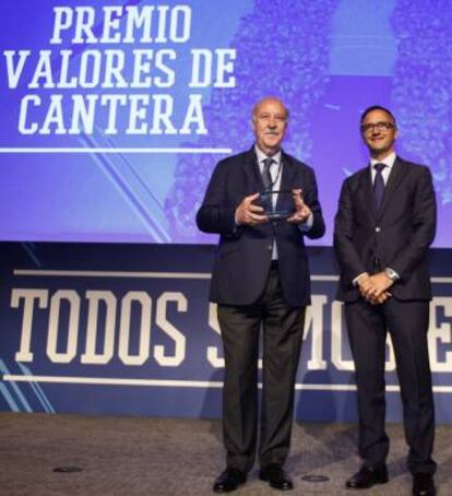 Del Bosque recibe el premio Valores de Cantera