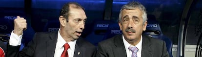 Quini y Preciado, antes del Real Madrid-Sporting de 2008 en el Santiago Bernabéu.