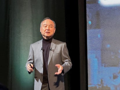 El CEO de Softbank, Masayoshi Son, durante una intervención en Tokio eb noviembre de 2023