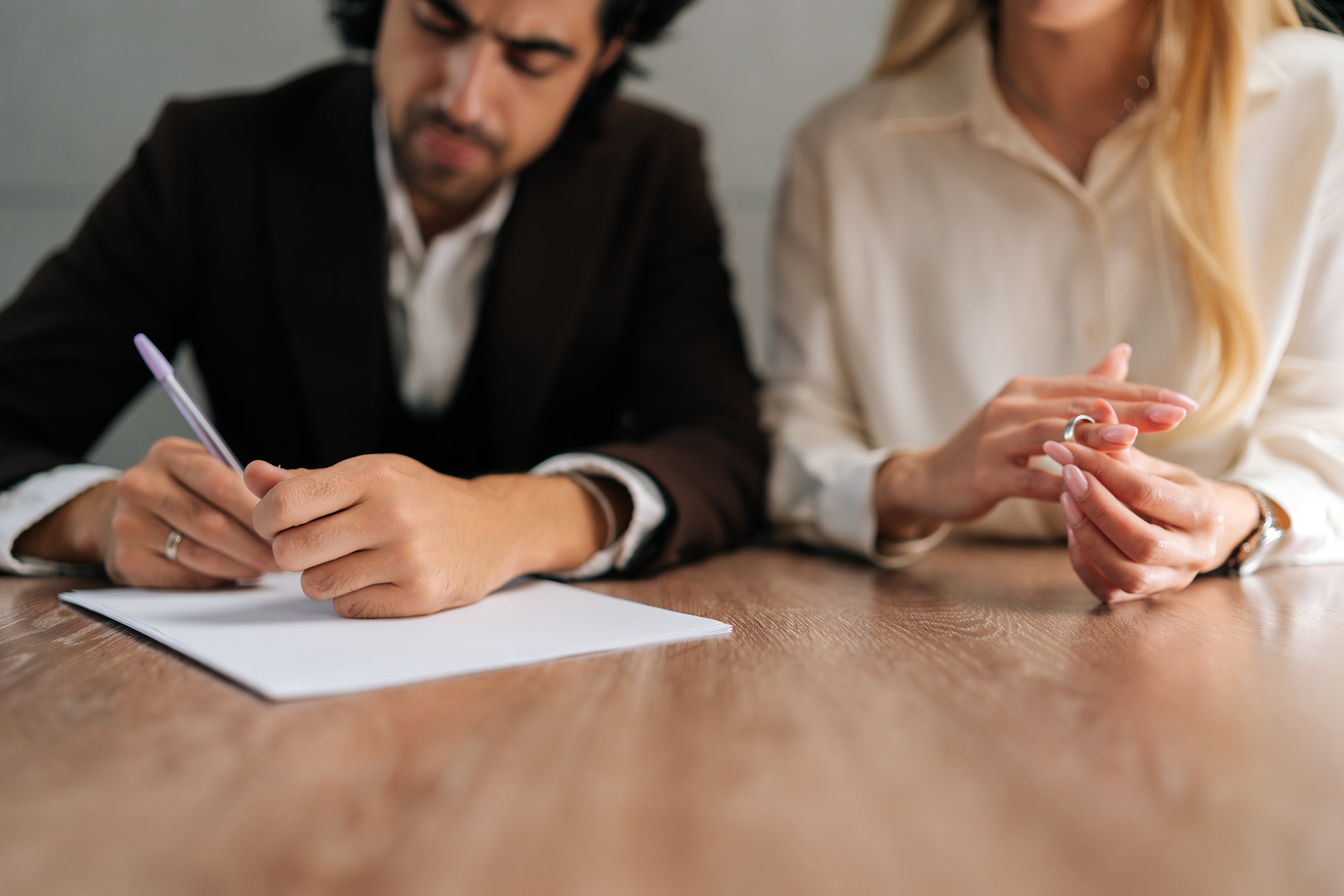 Cómo elegir a un abogado de divorcio en Chile