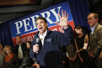 Rick Perry durante un mitin en Iowa.