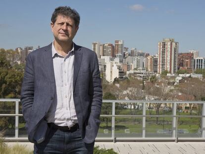 Eduardo Levy Yeyati, en la terraza de la Universidad di Tella.