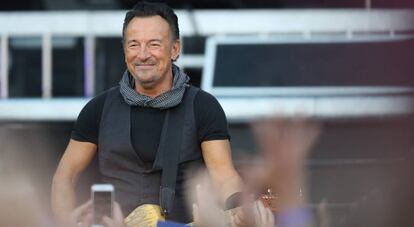 Bruce Springsteens actuando con la 'E Street Band', en Suecia, el pasado 25 de junio.