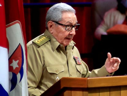 Raúl Castro, durante su discurso en el Congreso del Partido Comunista de Cuba celebrado en La Habana, este viernes.