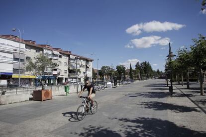 a Gran Vía de Majadahonda, con la plaza de Colón al fondo.