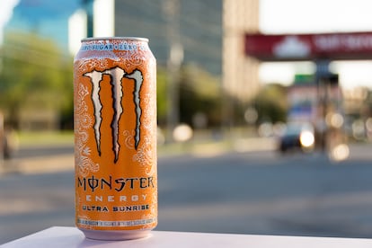 Imagen de archivo de una lata de Monster.