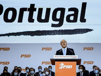 El presidente del PSD, Rui Rio, durante su discurso de clausura del congreso nacional del PSD en Santa Maria da Feira.