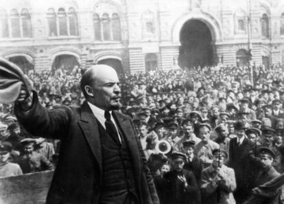 Vladimir Lenin (1879 - 1924), fent un discurs el 25 de maig del 1919.