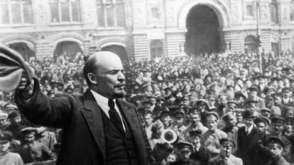 Vladimir Lenin (1879 - 1924), fent un discurs el 25 de maig del 1919.