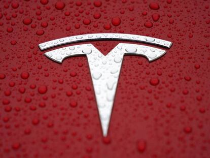 Logo de Tesla.