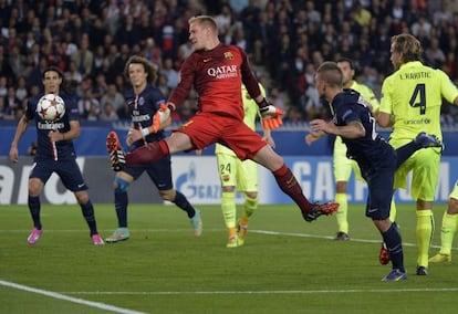 Verrati bate a Ter Stegen en el Parque de los Pr&iacute;ncipes.